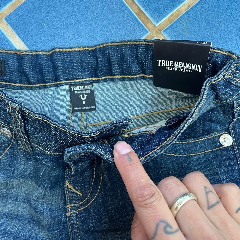 Brand new with tags True Religion Geno Relaxed Slim Jeans - Dark Blue